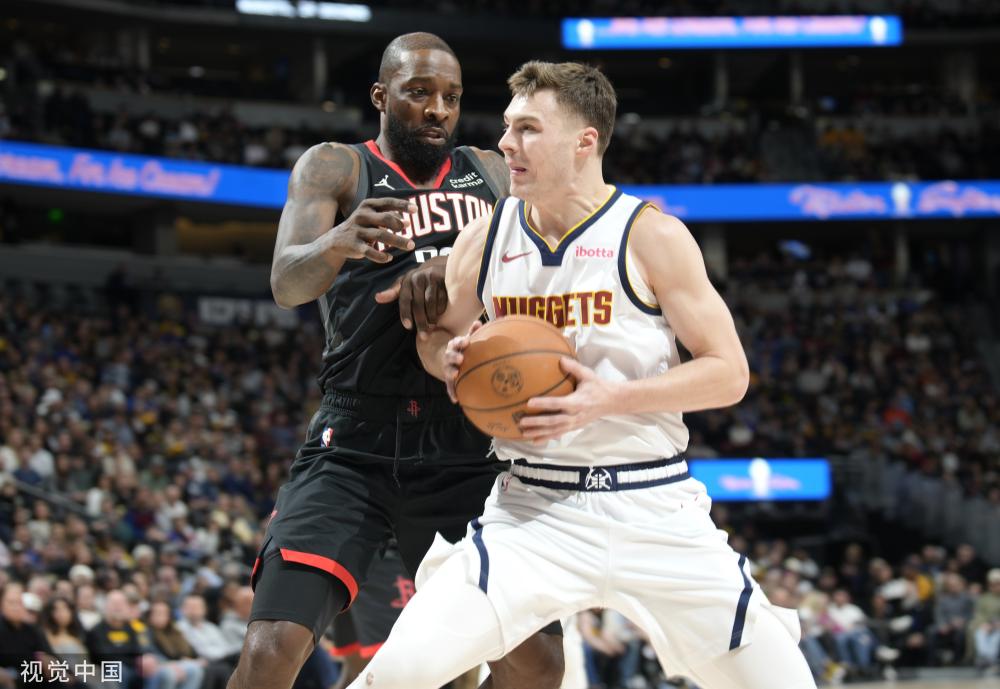 在足球竞赛 在足球竞赛